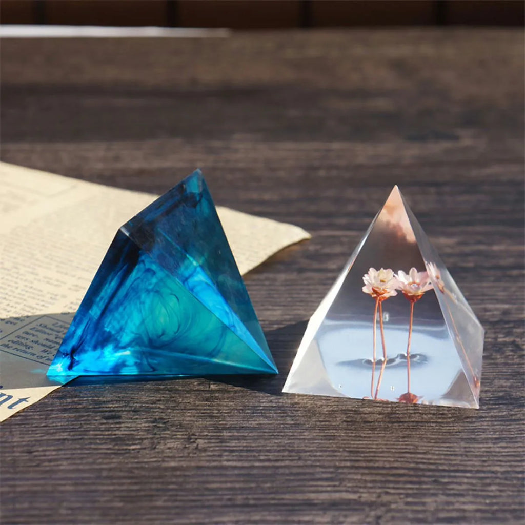 Pirámide lisa (molde de silicona)