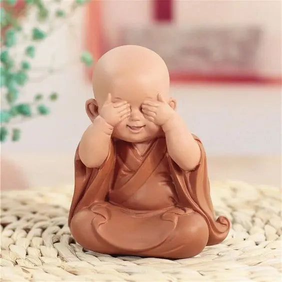 Buda / monje tapándose el rostro (molde de silicona)