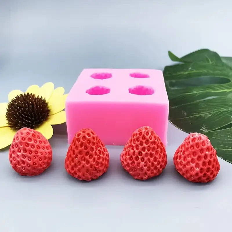 Frutillas x 4 (molde de silicona)